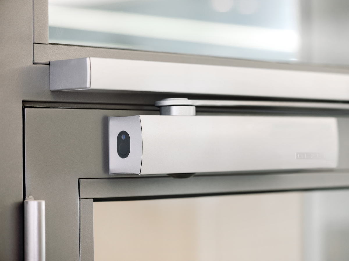 Freilauftürschliesser